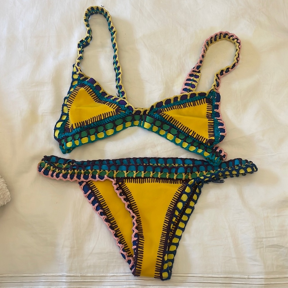 Kiini swimsuit set, size small